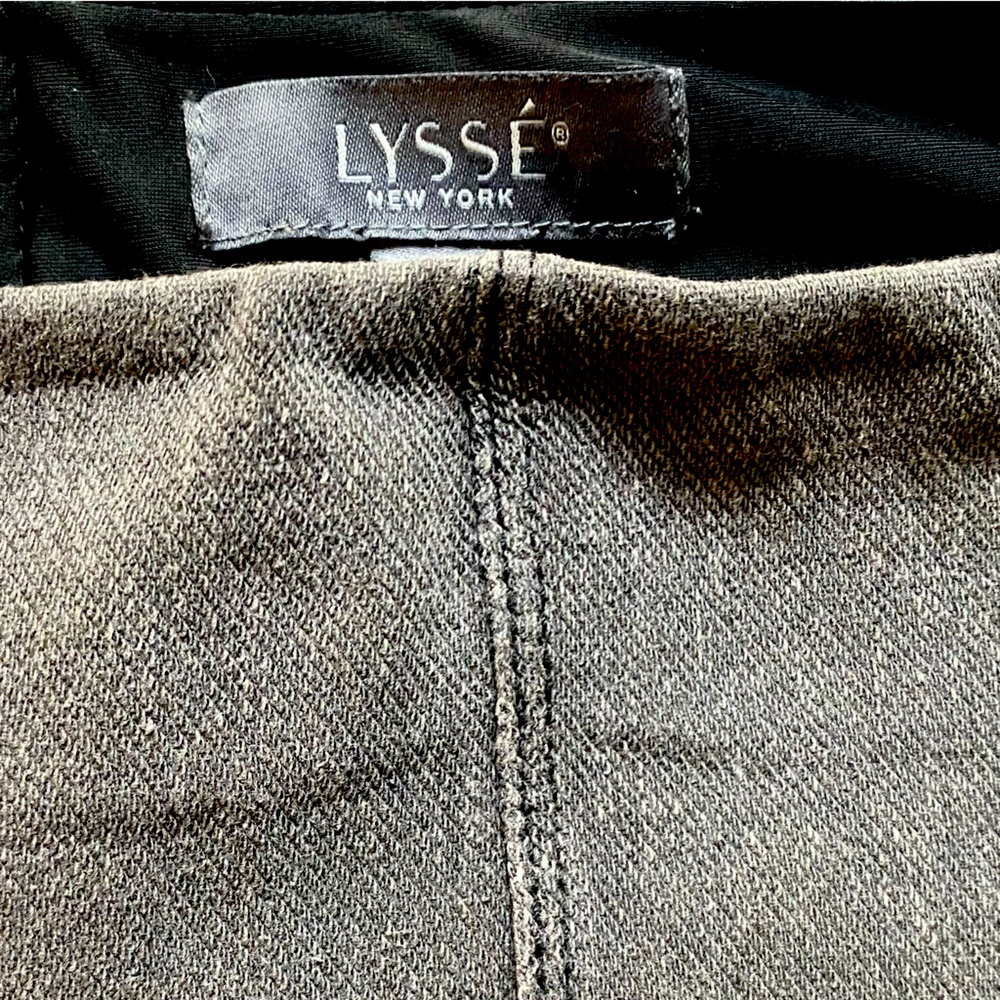 Lysse brand grey denim stretch  leggings size medium